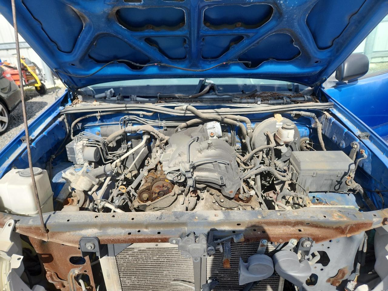 2010 TOYOTA TACOMA