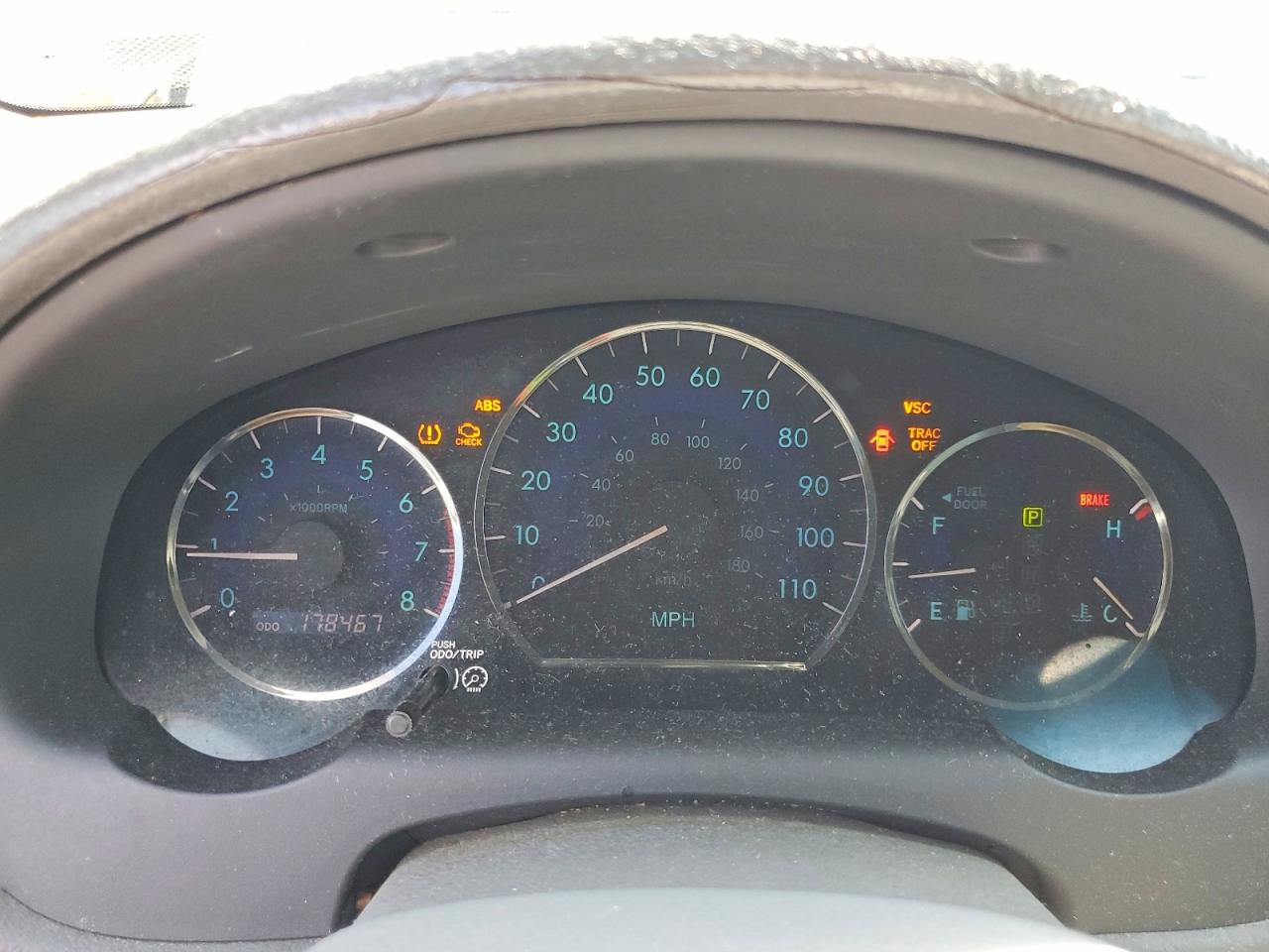 2009 TOYOTA SIENNA