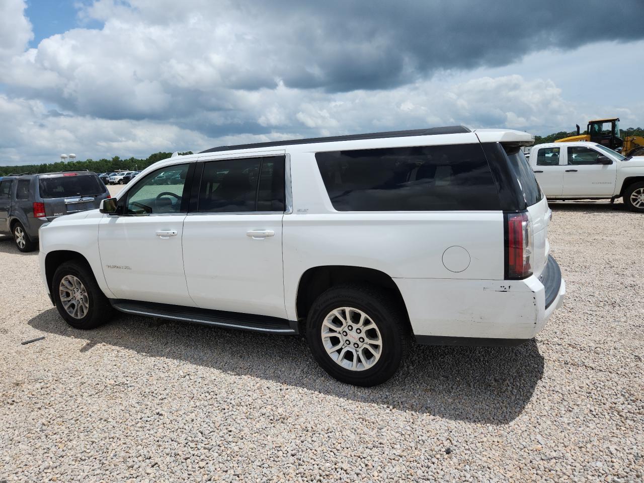 2018 GMC YUKON
