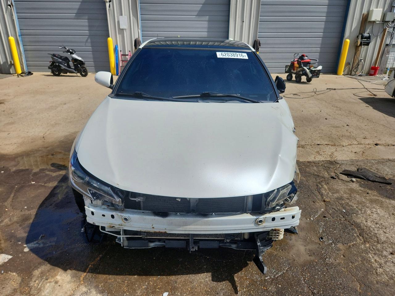 2016 SCION TC BASE