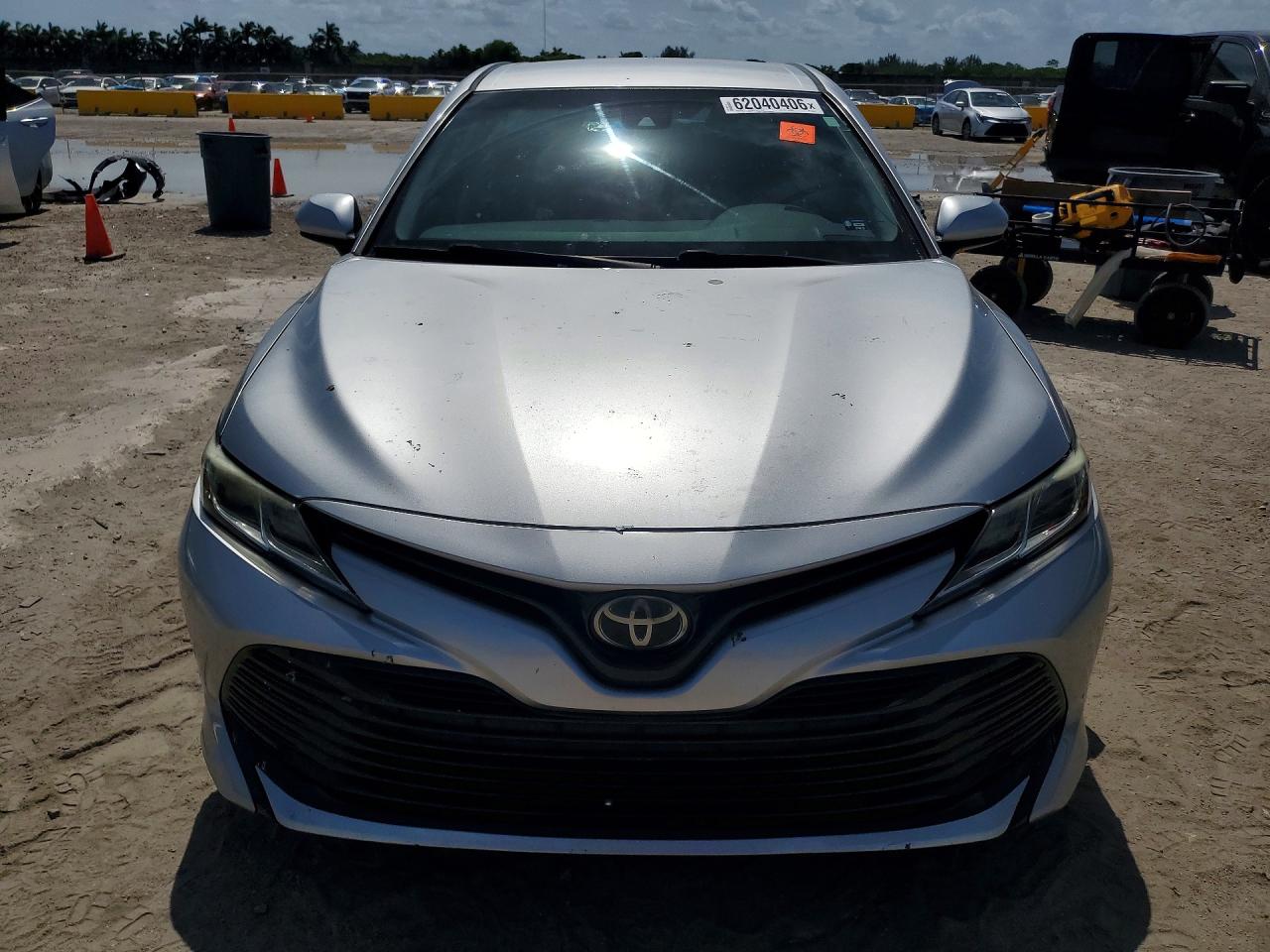 2018 TOYOTA CAMRY