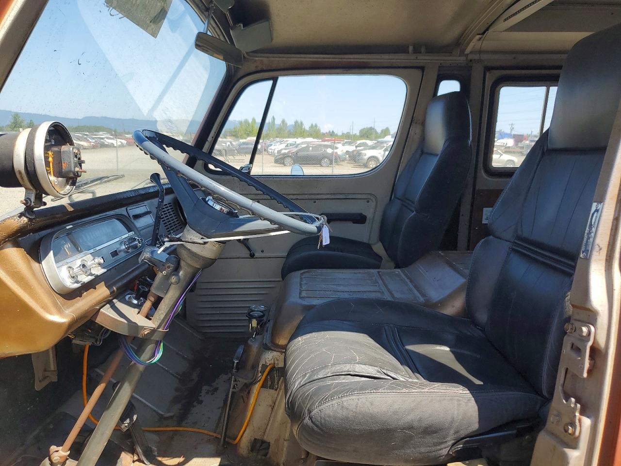 1965 CHEVROLET SILVERADO