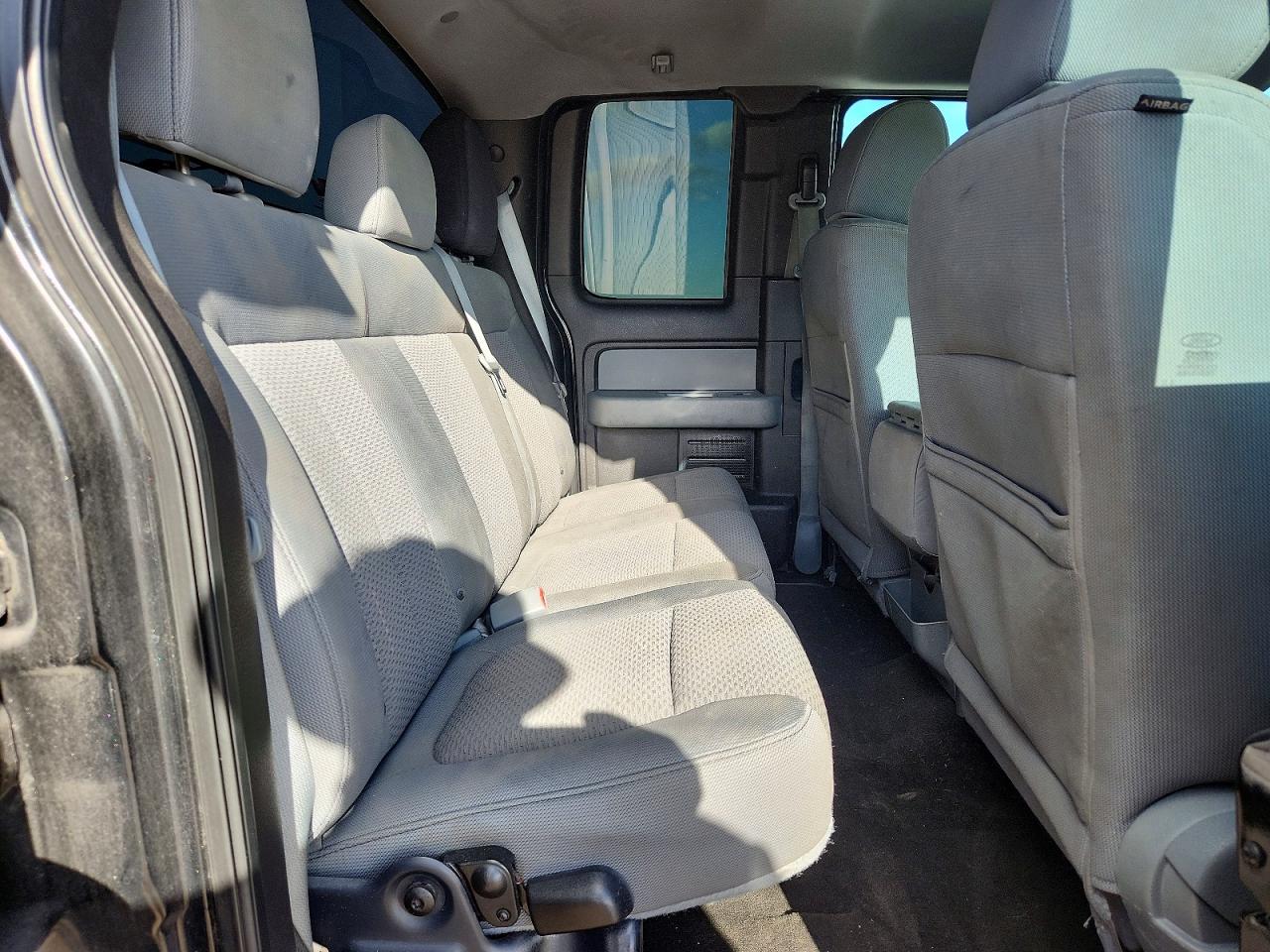 2012 FORD F150