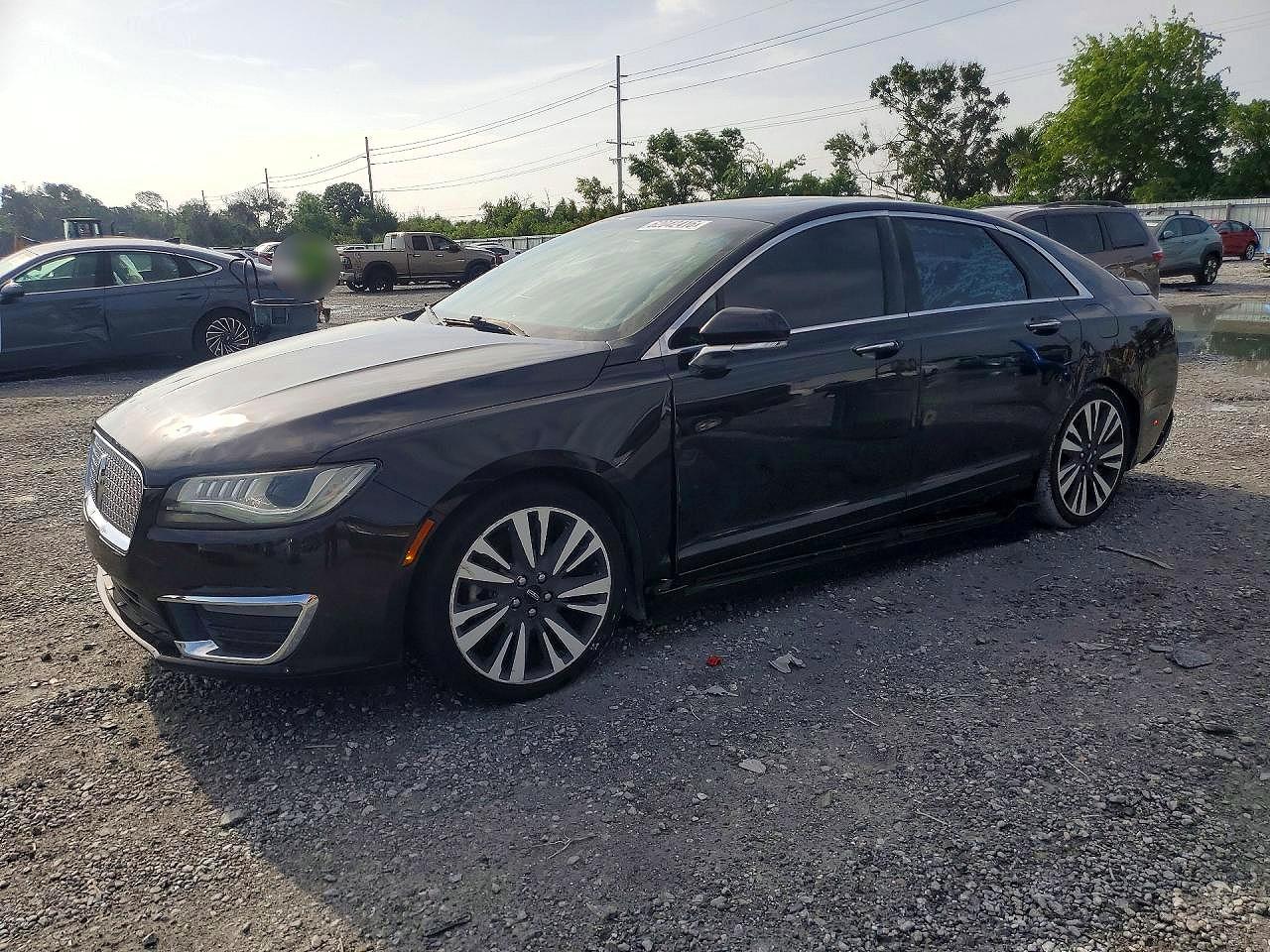 2017 LINCOLN MKZ