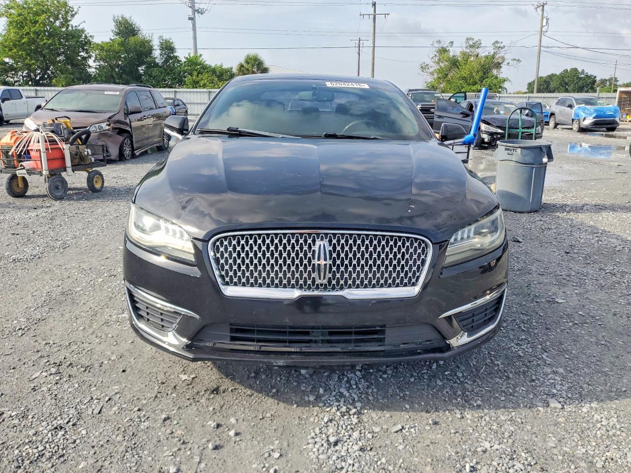 2017 LINCOLN MKZ
