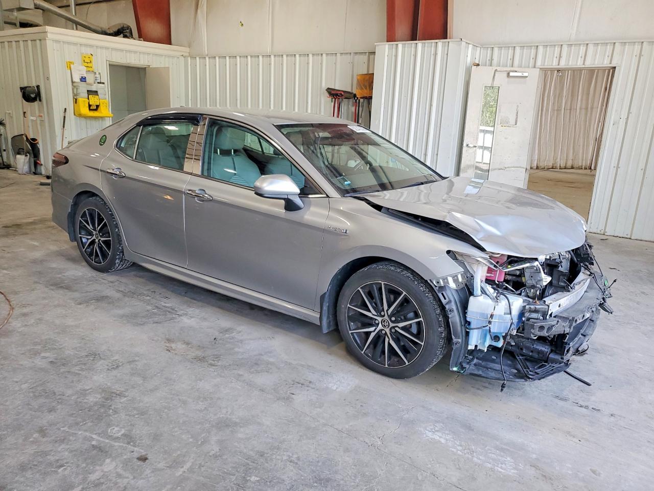 2021 TOYOTA CAMRY