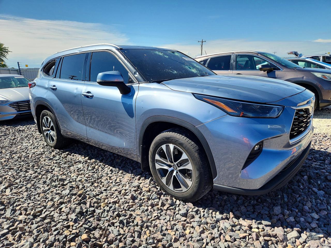 2022 TOYOTA HIGHLANDER