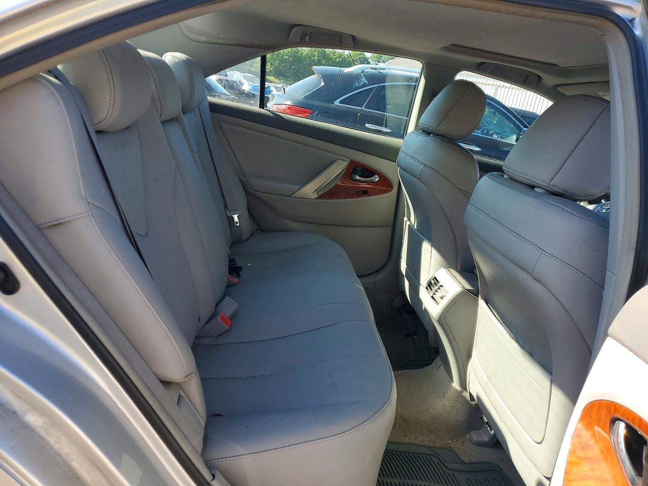 2009 TOYOTA CAMRY