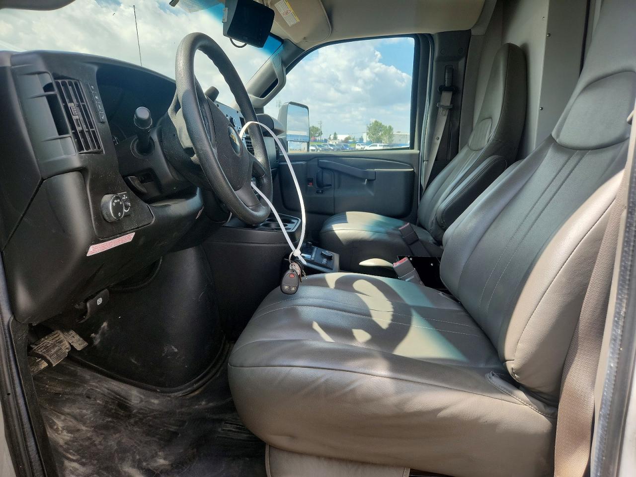 2017 CHEVROLET EXPRESS