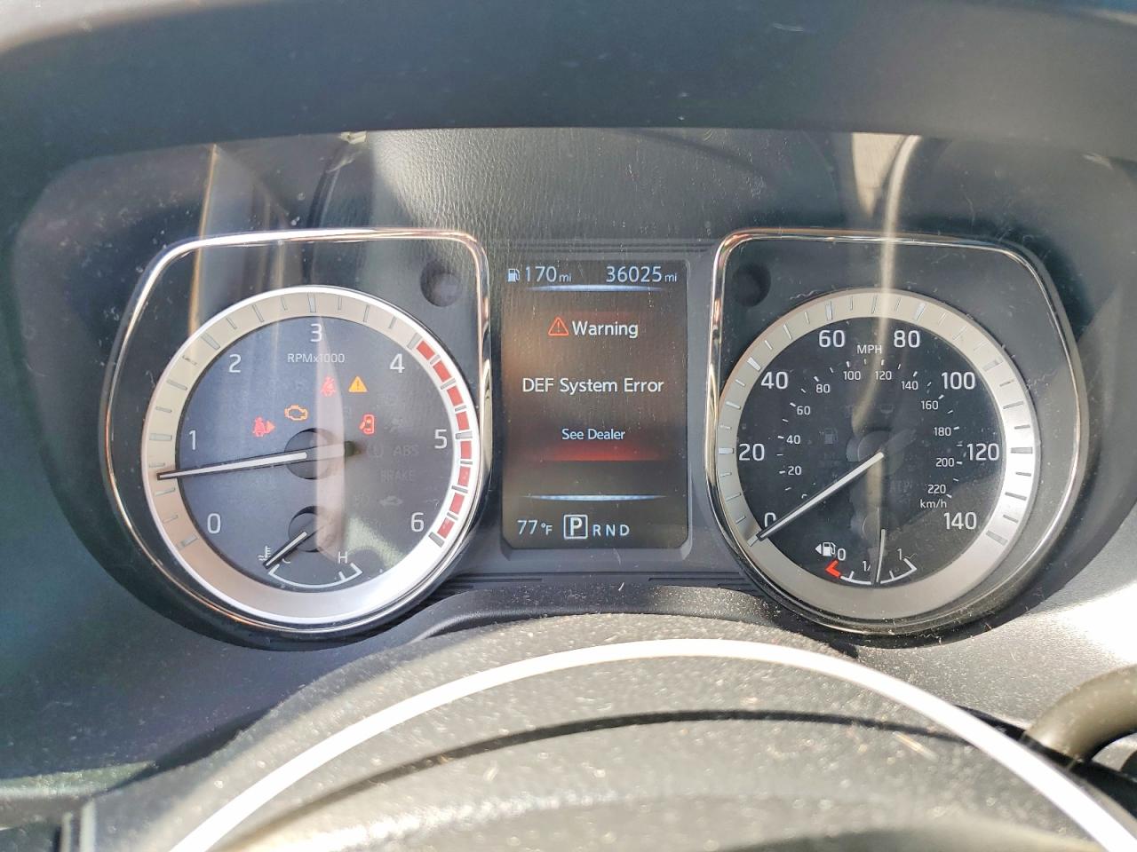 2017 NISSAN TITAN