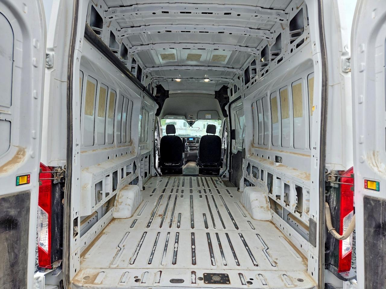 2023 FORD TRANSIT