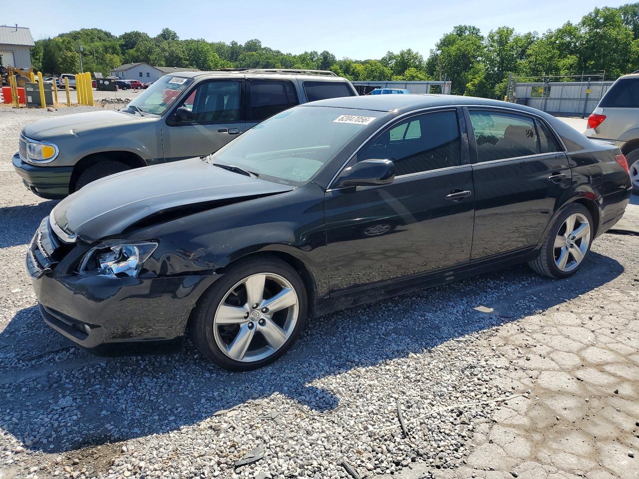 2007 TOYOTA AVALON
