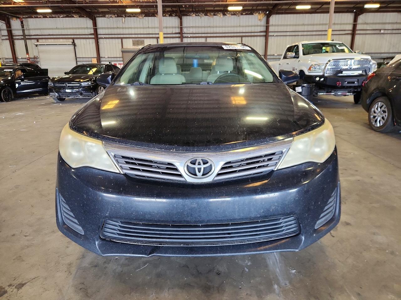 2014 TOYOTA CAMRY