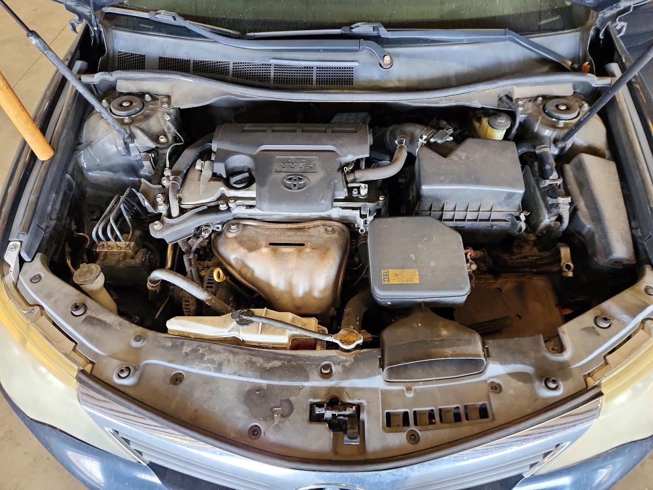 2014 TOYOTA CAMRY