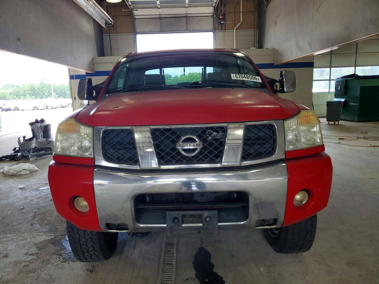 2005 NISSAN TITAN