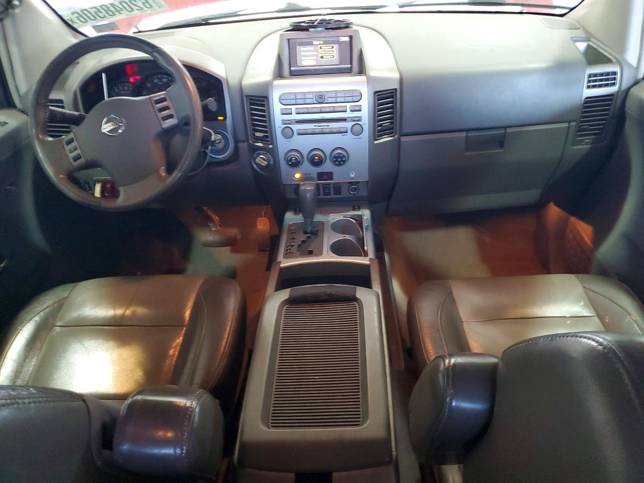 2005 NISSAN TITAN