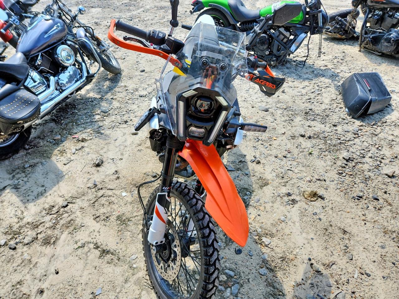 2025 KTM MOTORCYCLE