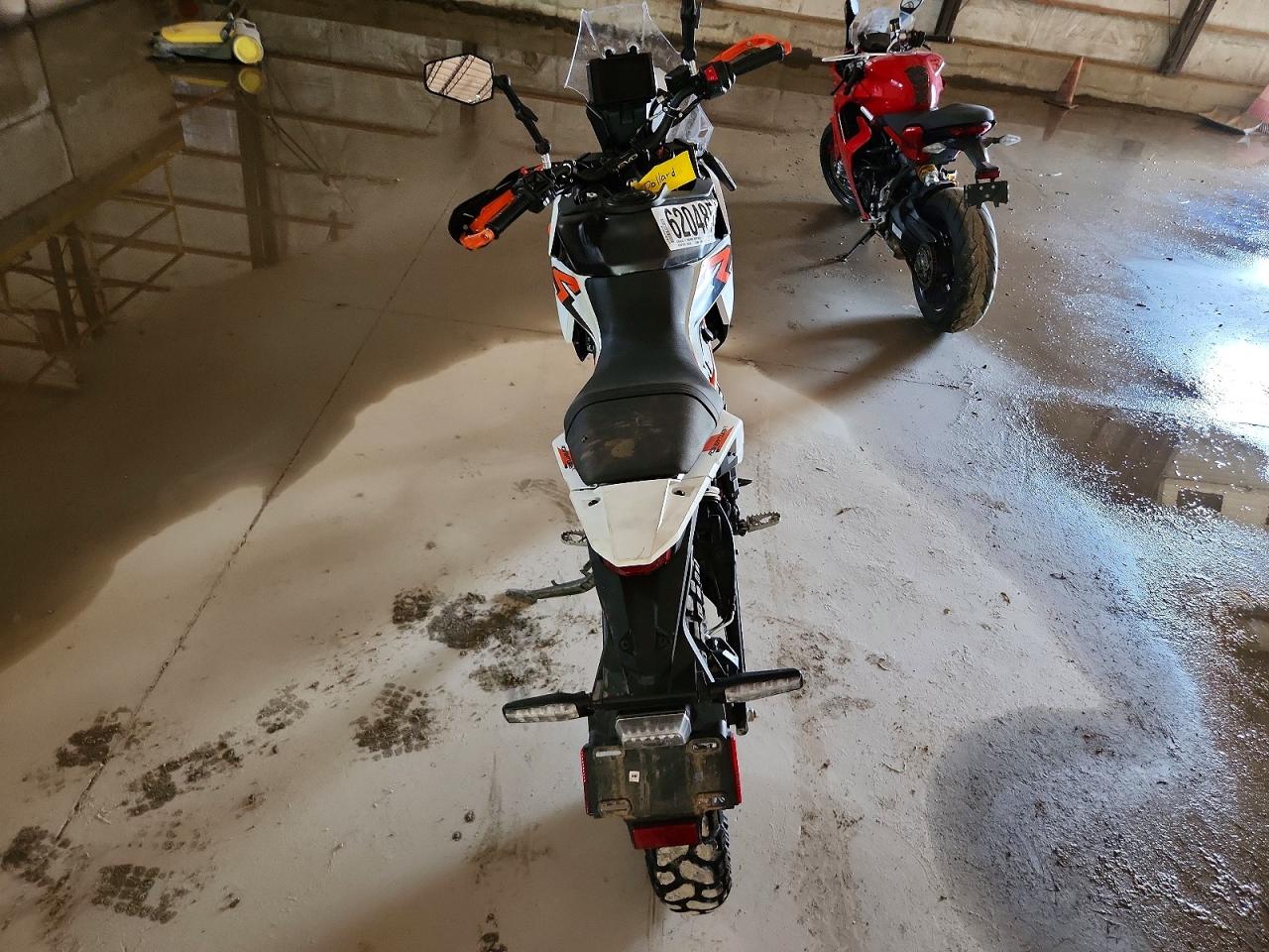 2025 KTM MOTORCYCLE