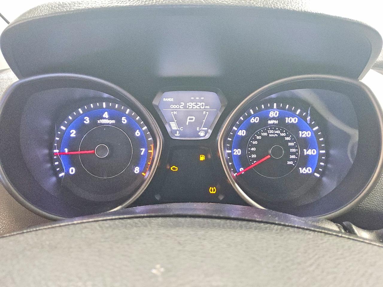 2013 HYUNDAI ELANTRA