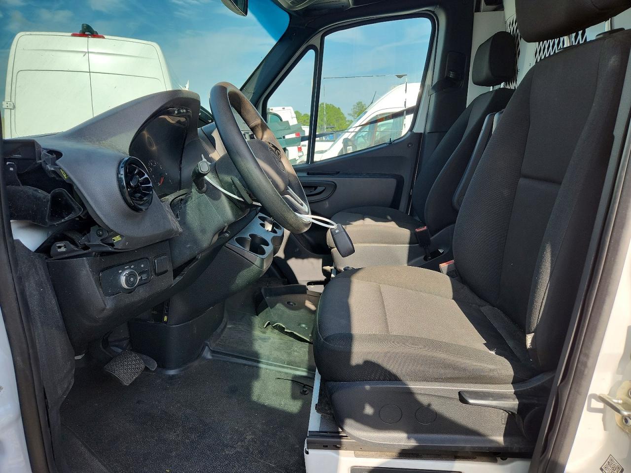 2023 MERCEDES-BENZ SPRINTER
