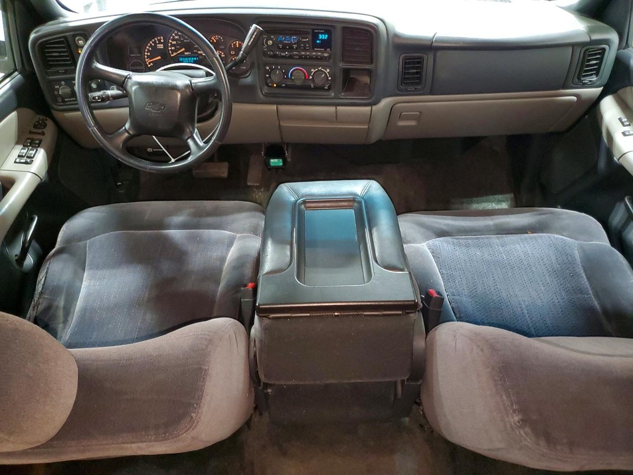 2002 CHEVROLET TAHOE