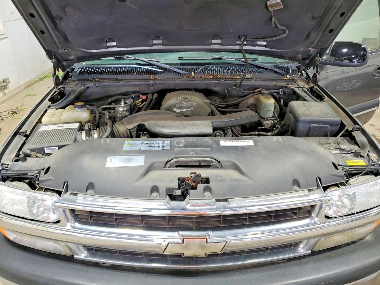 2002 CHEVROLET TAHOE