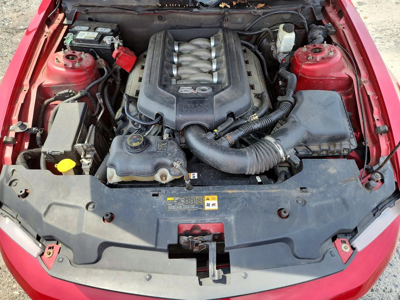 2011 FORD MUSTANG