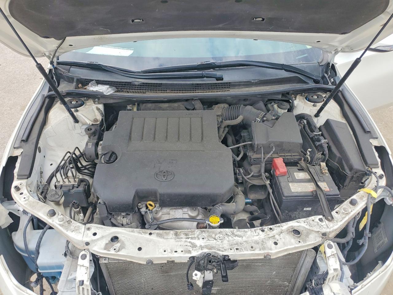 2013 TOYOTA AVALON
