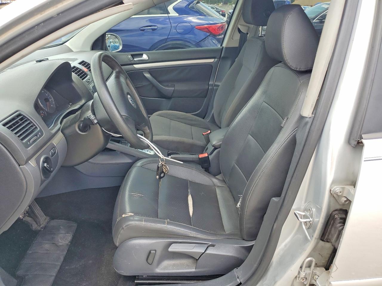 2009 VOLKSWAGEN RABBIT