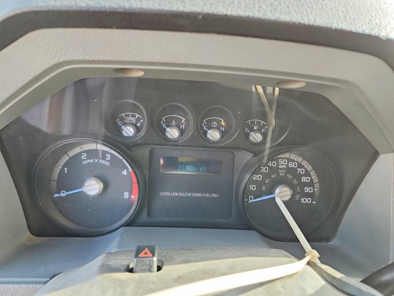 2011 FORD F250
