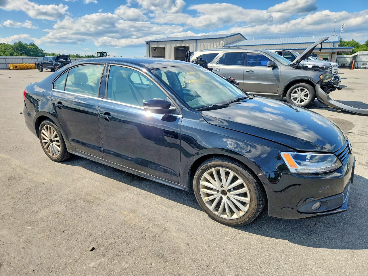 2011 VOLKSWAGEN JETTA