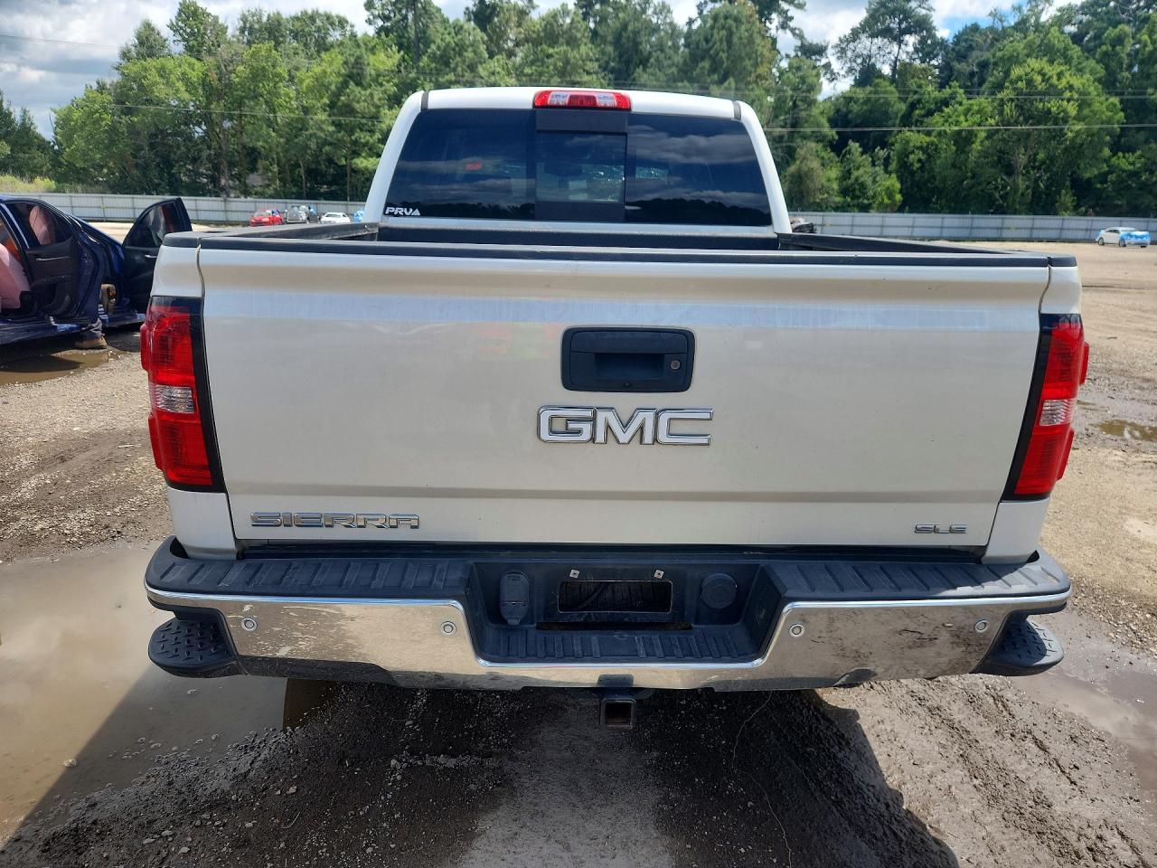 2015 GMC SIERRA