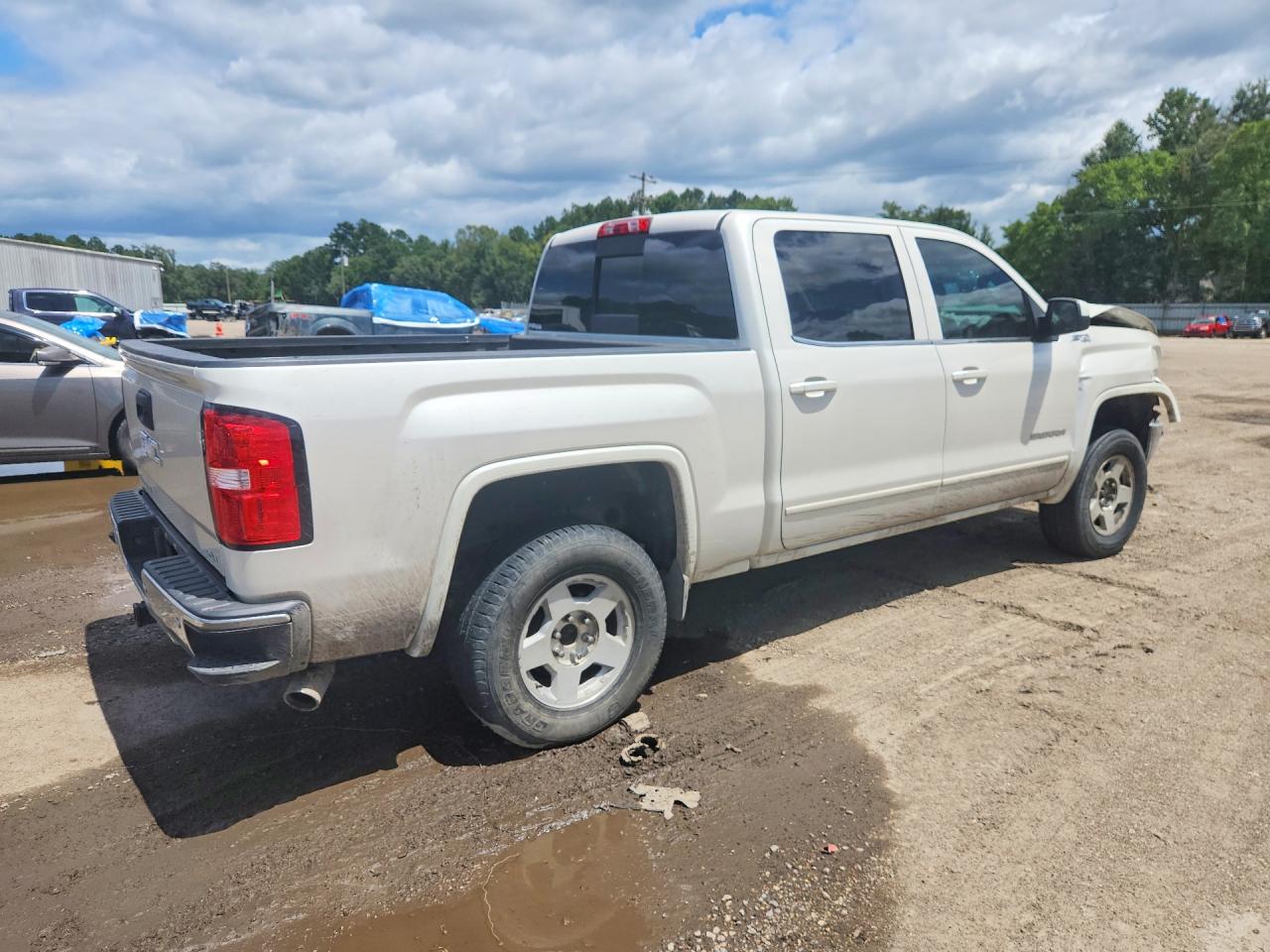2015 GMC SIERRA