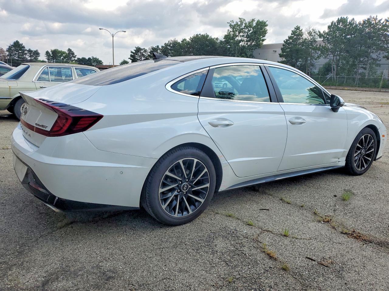 2021 HYUNDAI SONATA