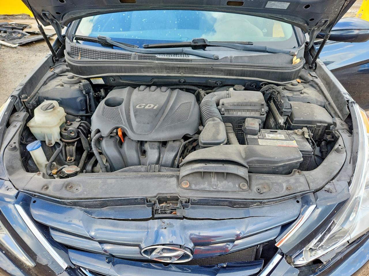 2011 HYUNDAI SONATA