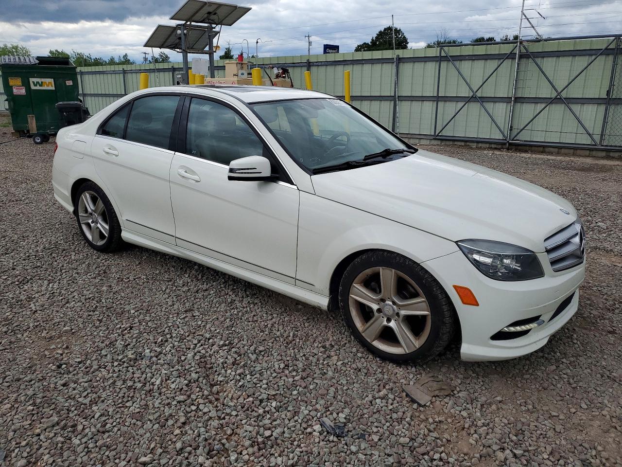 2011 MERCEDES-BENZ C-CLASS