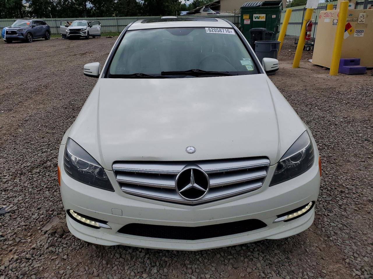 2011 MERCEDES-BENZ C-CLASS