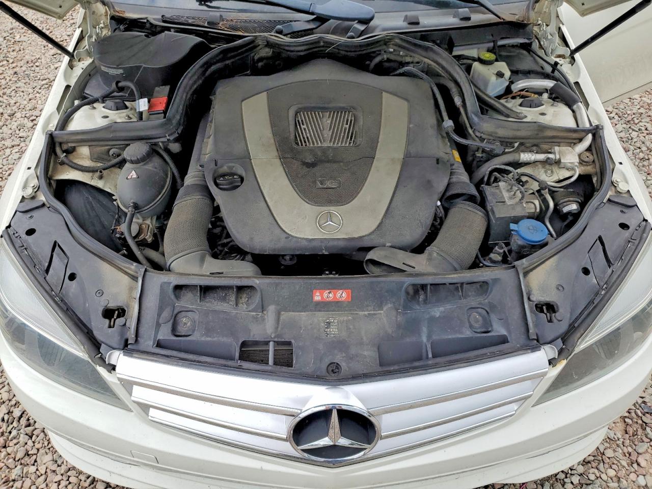 2011 MERCEDES-BENZ C-CLASS