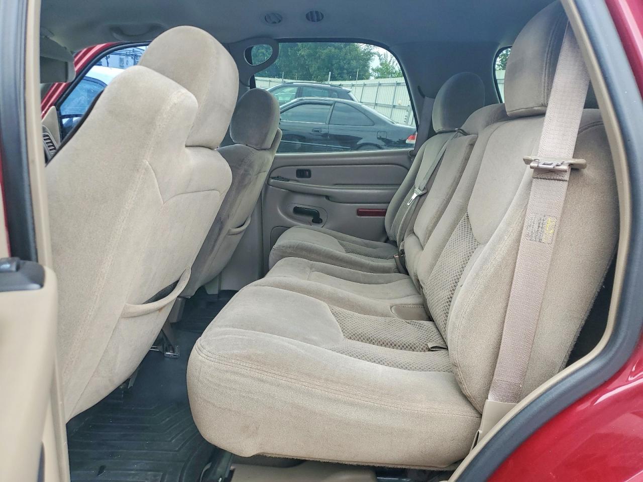 2004 CHEVROLET TAHOE