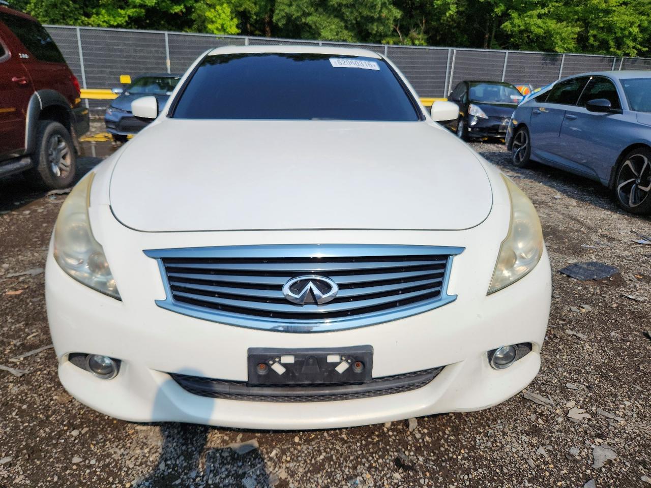 2012 INFINITI G37