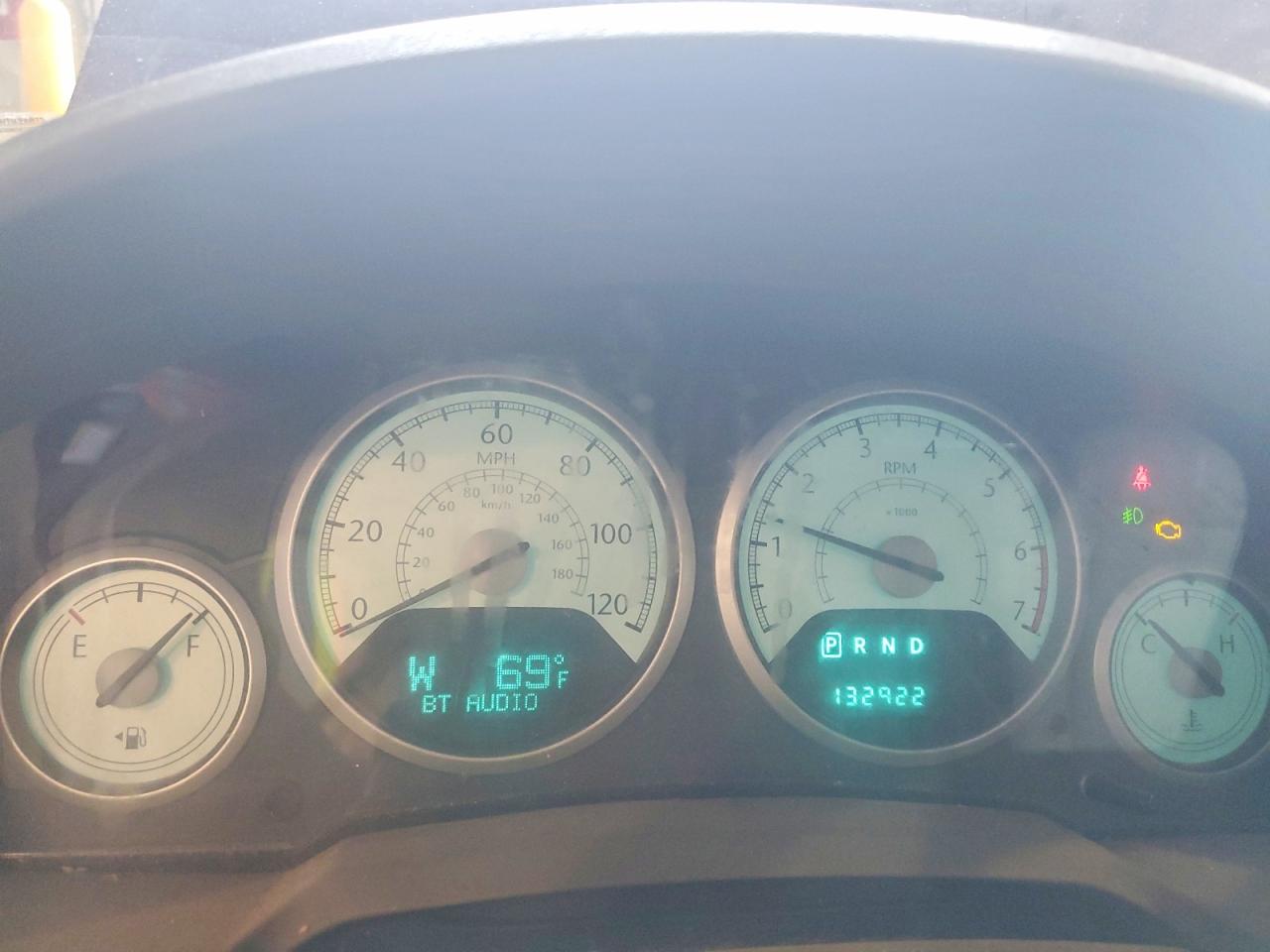 2008 CHRYSLER MINIVAN
