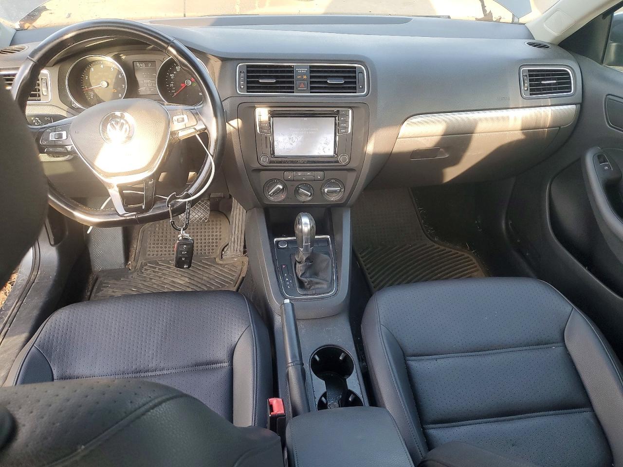 2016 VOLKSWAGEN JETTA