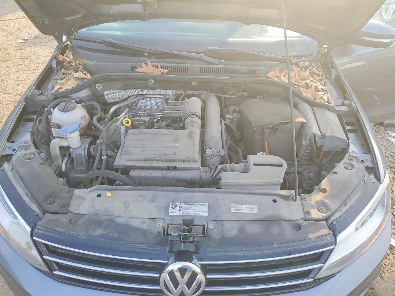 2016 VOLKSWAGEN JETTA