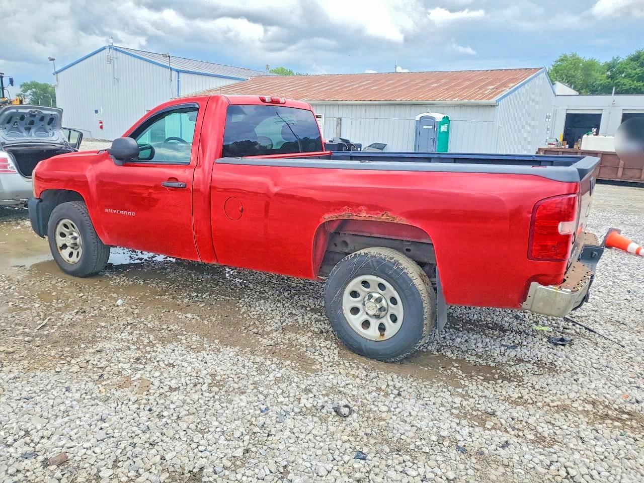 2013 CHEVROLET SILVERADO