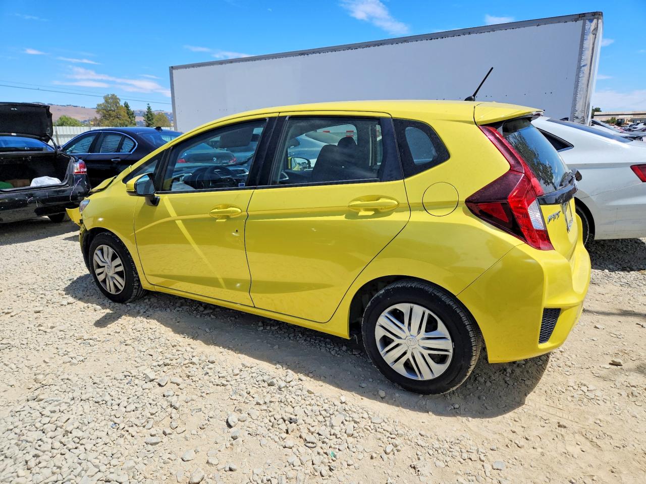 2016 HONDA FIT