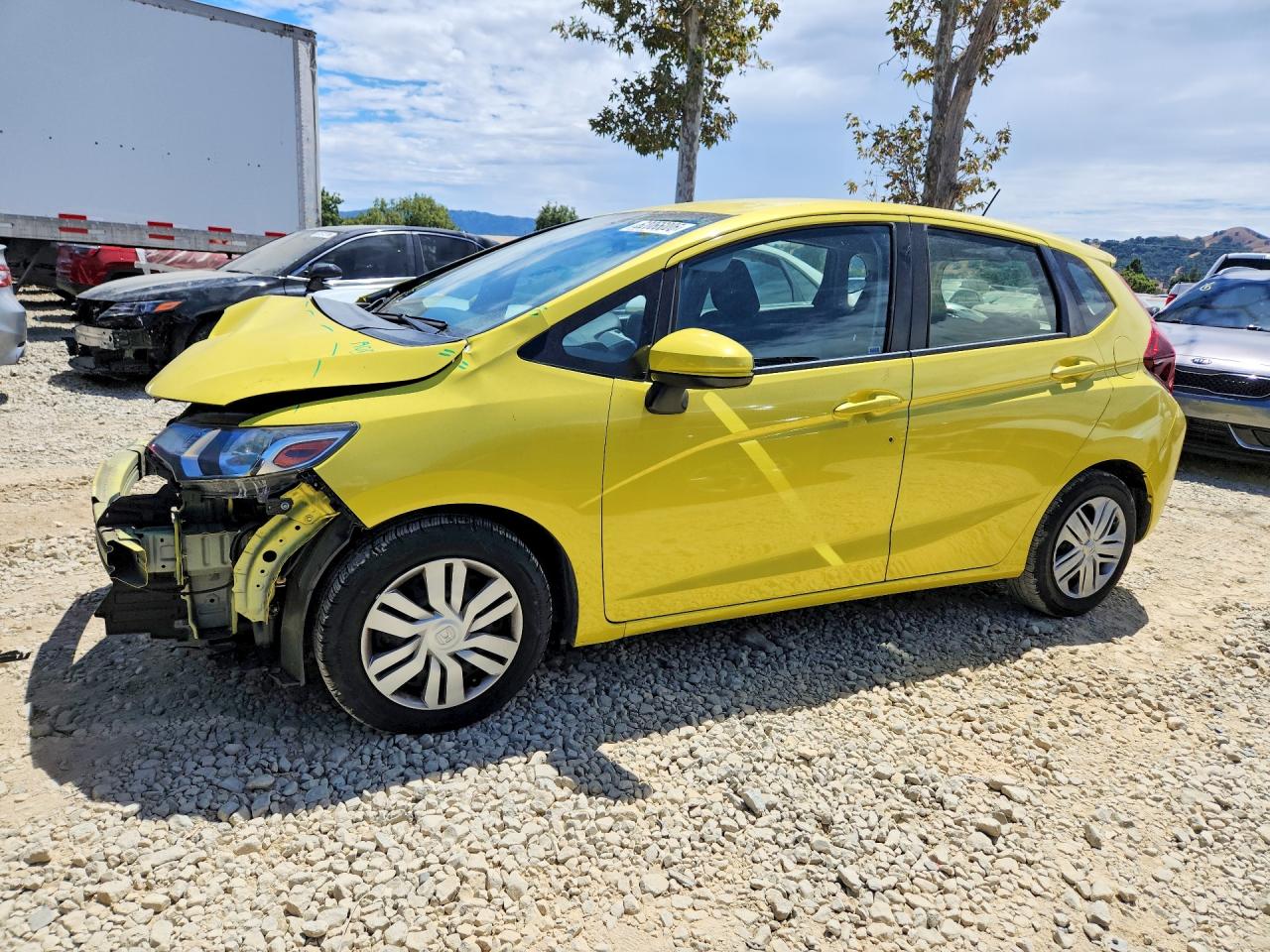 2016 HONDA FIT