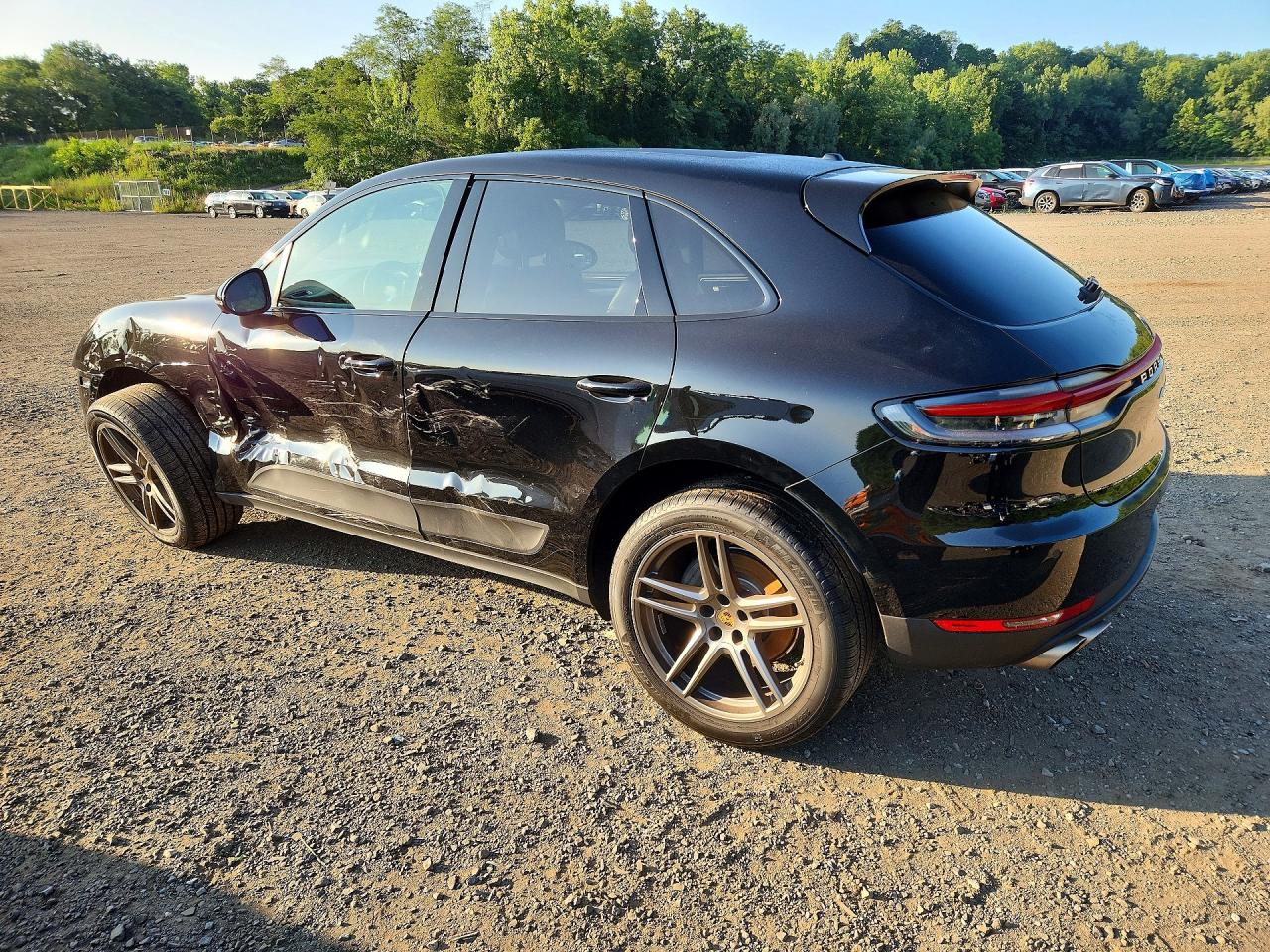 2021 PORSCHE MACAN