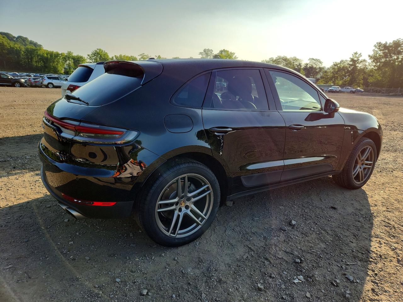 2021 PORSCHE MACAN
