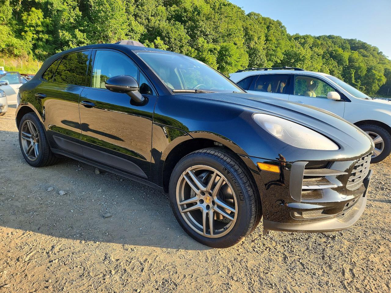 2021 PORSCHE MACAN