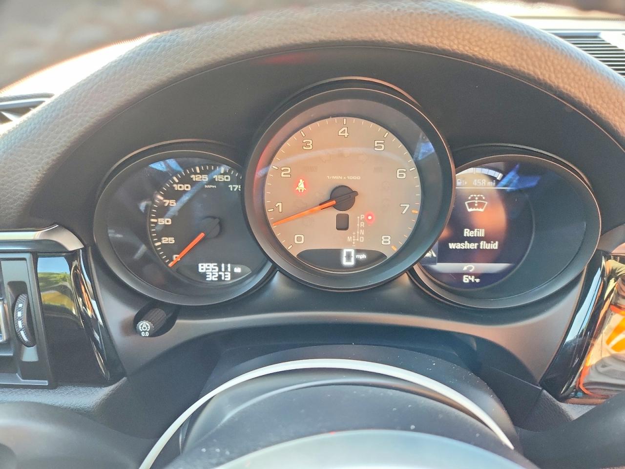2021 PORSCHE MACAN